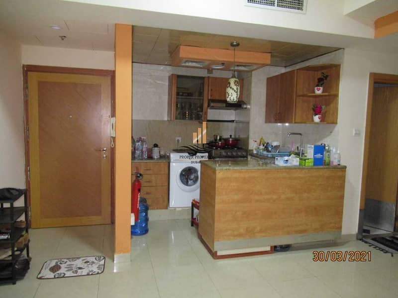 9 NEAT AND CLEAN ONEBEDROOM FOR SALE IN CBD