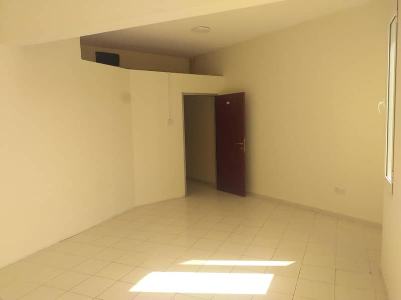 2 large 1 BHK for rent in GREECE only 27000
