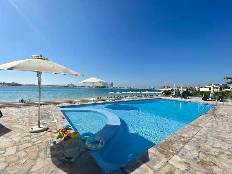 Luxurious 1BR with Stunning Sea Views on Palm Jumeirah