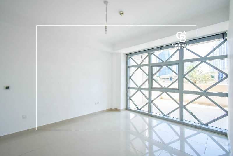 5 1 BED + Study |Large Private Terrace|Podium level
