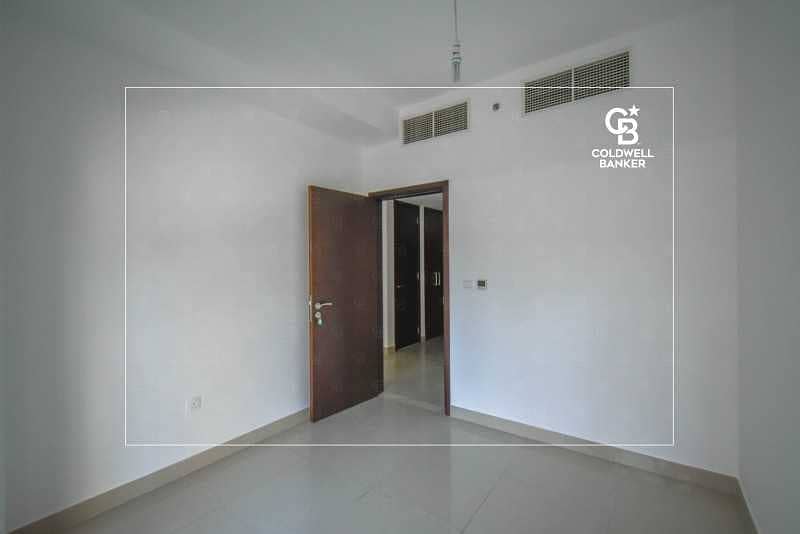 6 1 BED + Study |Large Private Terrace|Podium level