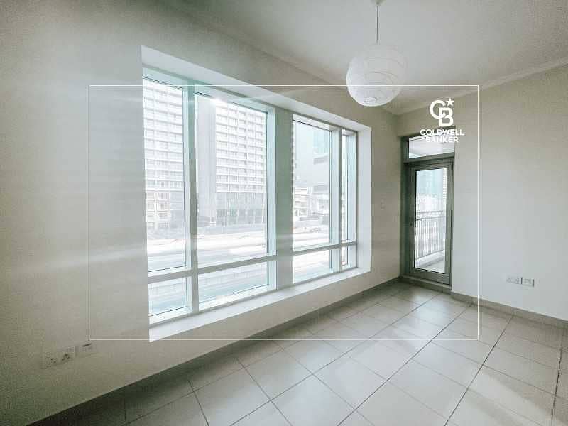 3 Vacant| Ready|Spacious Layout|Well Maintained Unit