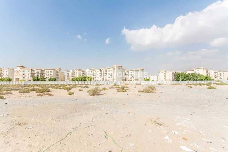 Residential plot for sale in Warsan 4