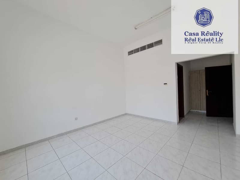 5 Away from Flight Path | 5 BR villa for rent in Mirdif