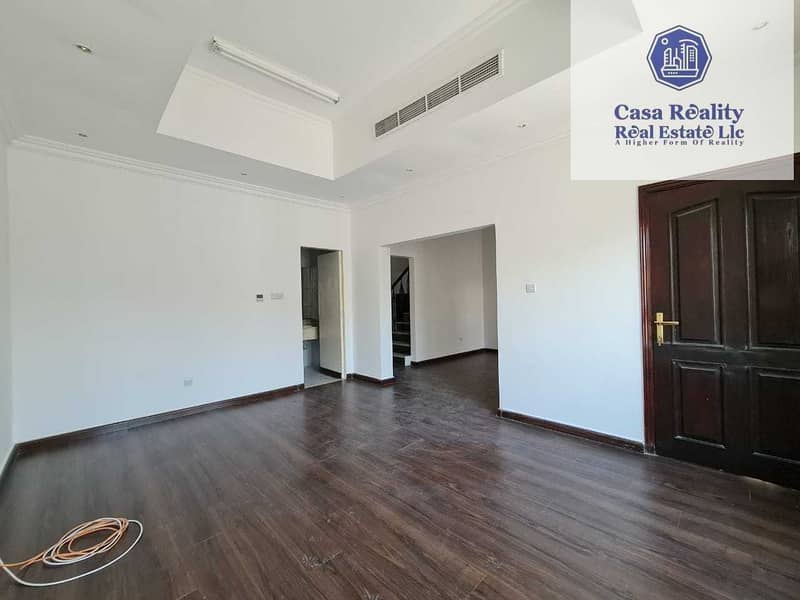 11 Away from Flight Path | 5 BR villa for rent in Mirdif