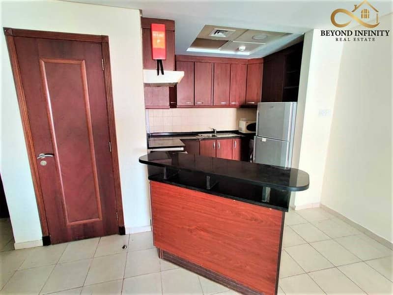 4 HURRY!!! Rent  A Property Next  To  Metro Station
