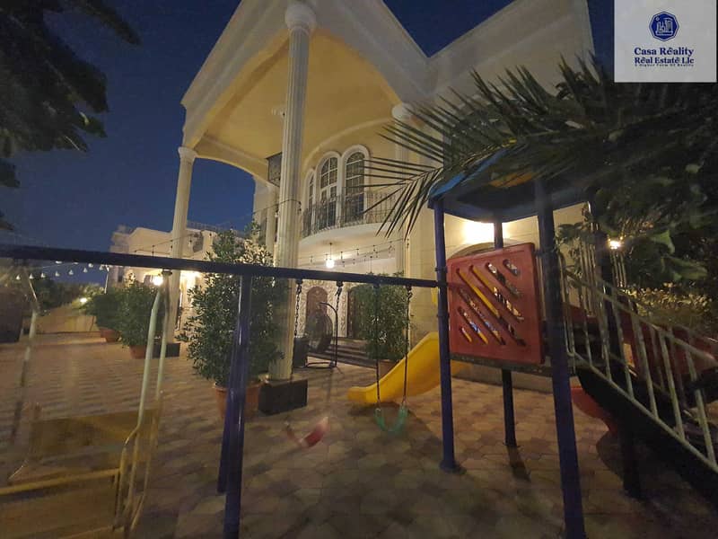3 Fully Furnished 10 BR Villa for Rent in Al Warqaa
