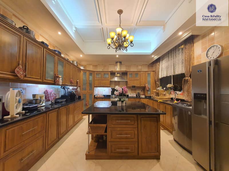10 Fully Furnished 10 BR Villa for Rent in Al Warqaa