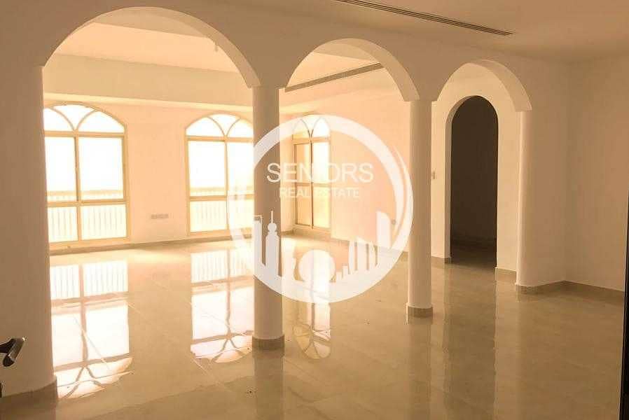 7 Brand New! Spacious Villa with extension