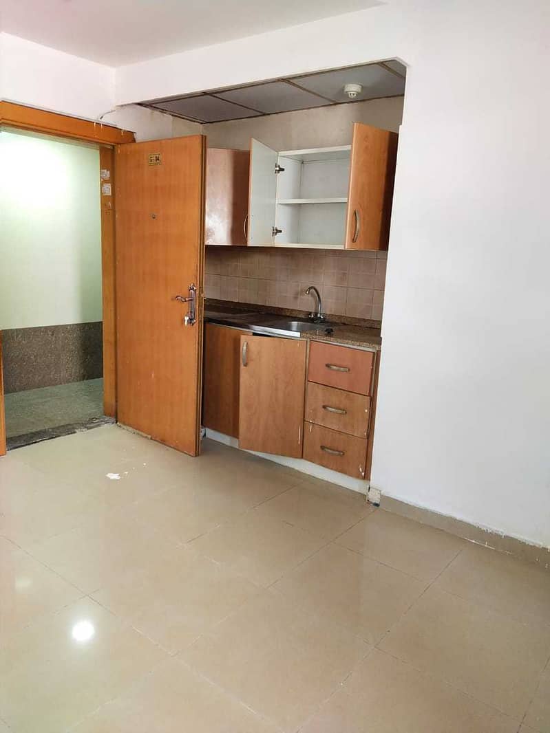 Hot offer Studio with Central AC in just 10k only in Al Nuaimiya Ajman.