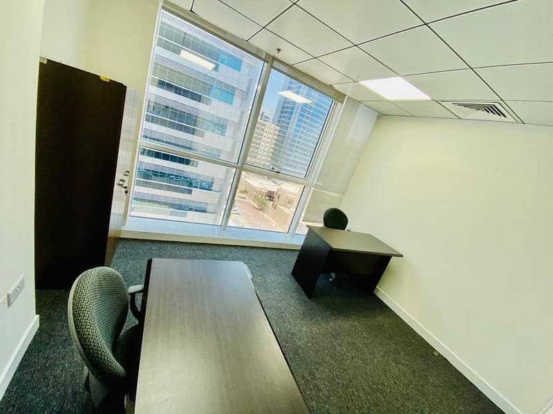 4 Efficient Office Space with Superb Amenities