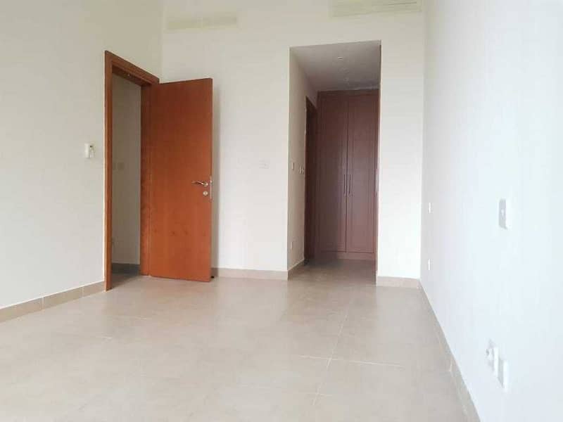 Exclusive! Nice & Beautiful 2 BHK + Maid's Room | Perfect Layout | Near To Metro in Madison Residency