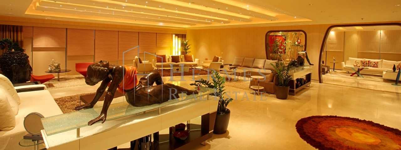 2 UPGRADED LUXURIOUS PENTHOUSE IN DUBAI MARINA