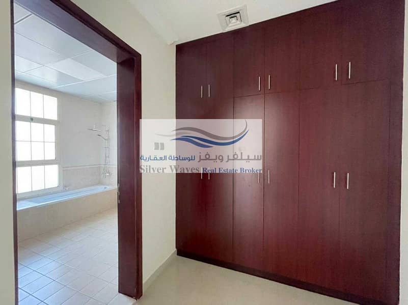 17 IMMACULATE CONDITION | CENTRAL LOCATION | JUMEIRAH FIRST