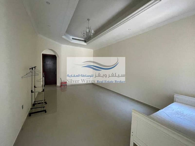 20 IMMACULATE CONDITION | CENTRAL LOCATION | JUMEIRAH FIRST