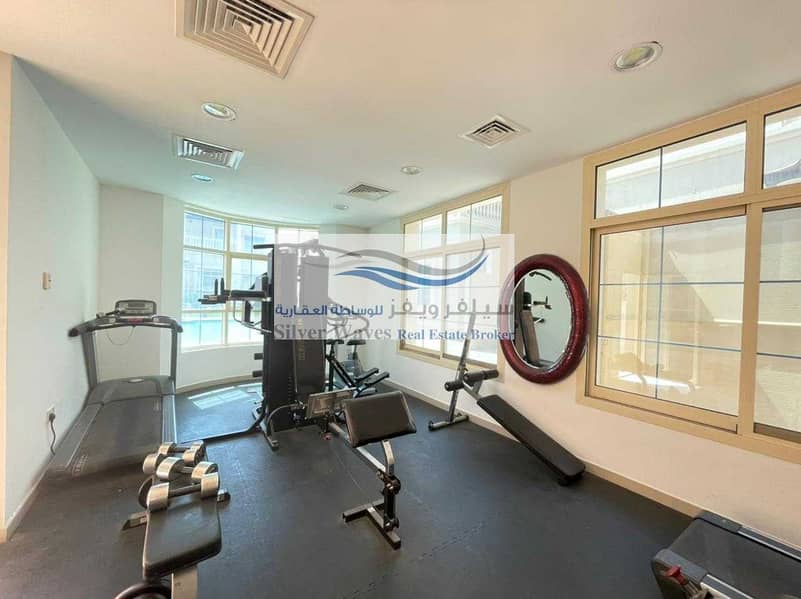 24 IMMACULATE CONDITION | CENTRAL LOCATION | JUMEIRAH FIRST