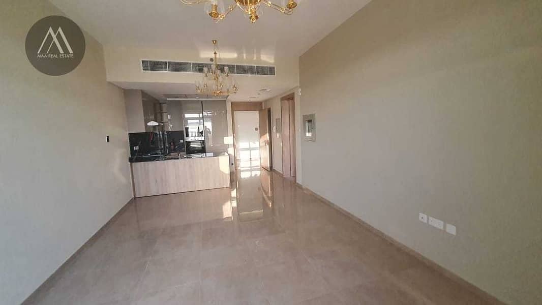Brand New  apartment  with kitchen appliances  l  Close to metro
