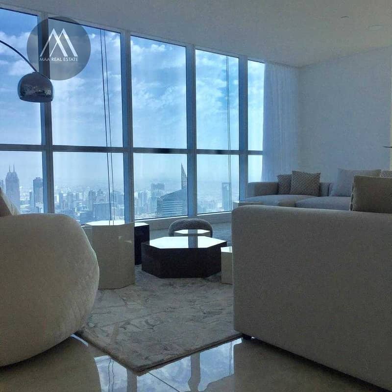 10 Fully Furnished - Upgraded Duplex with Seaview