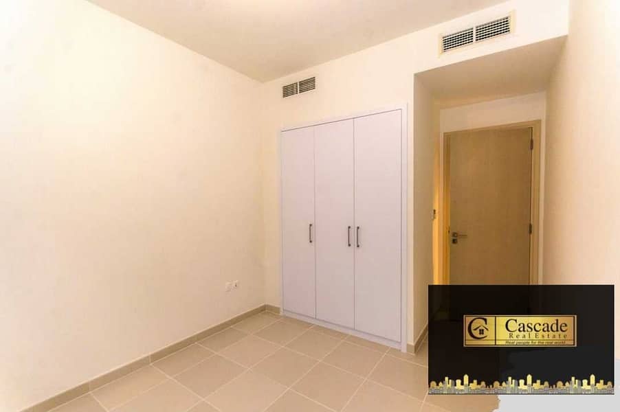 17 J Type Townhouse for Sale ( Vacant and Unused ) @ Mira Oasis 1