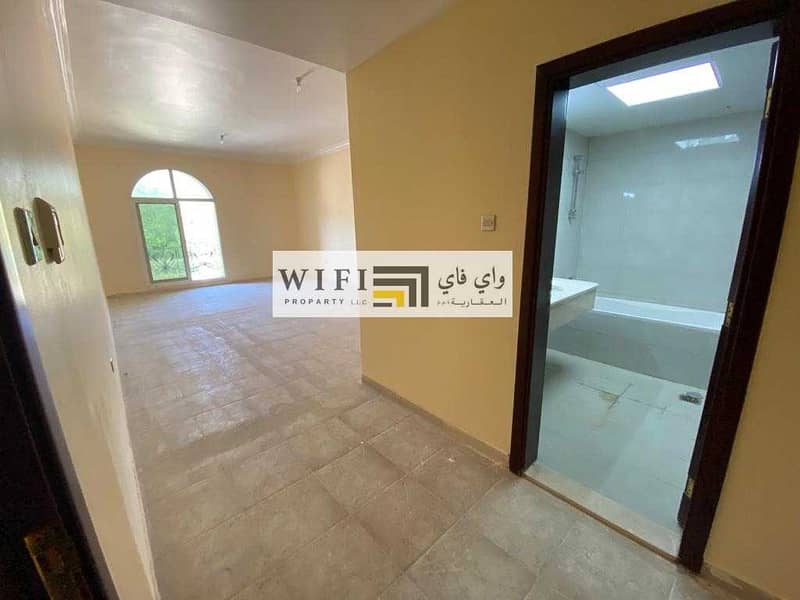 8 For rent in Abu Dhabi Karama area is an excellent villa