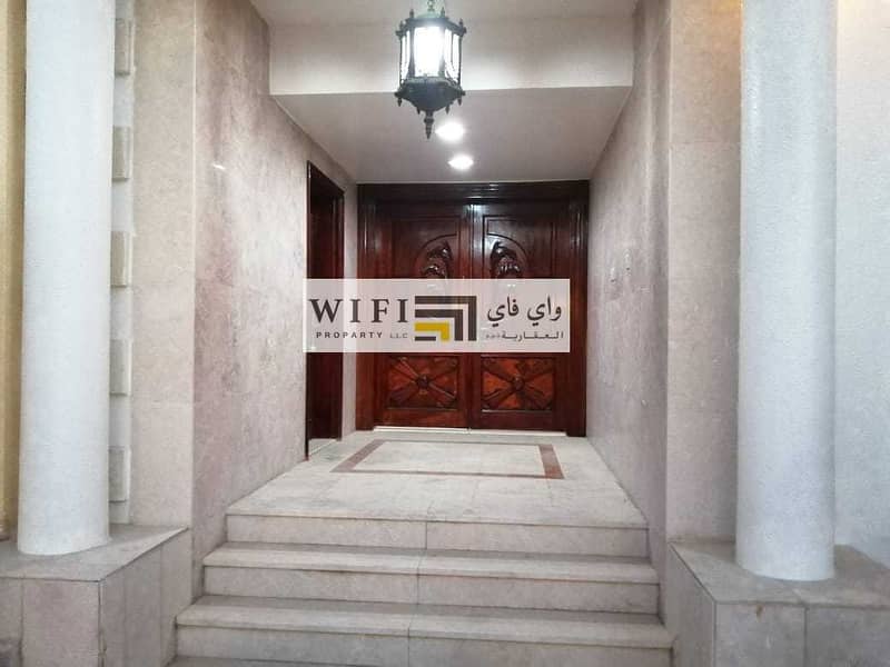 16 For rent in Abu Dhabi an excellent villa (area between the two bridges)