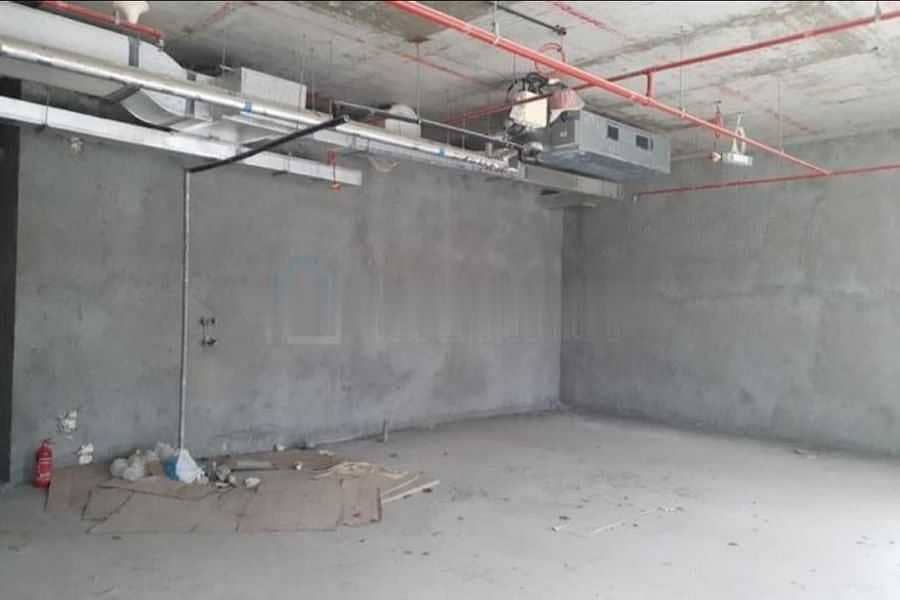 19 SHELL AND CORE HIGER FLOOR VACANT