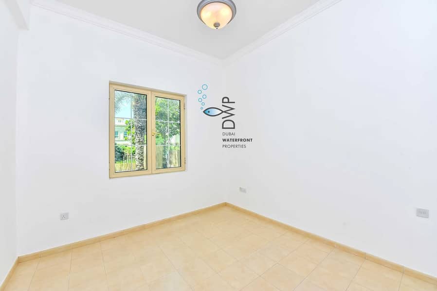 12 Genuine Listing! 4BR Garden Hall Villa with Private Swimming Pool and Lake View| Newly refurbished | Full 5* Maintenance