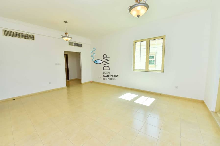 17 Genuine Listing! 4BR Garden Hall Villa with Private Swimming Pool and Lake View| Newly refurbished | Full 5* Maintenance