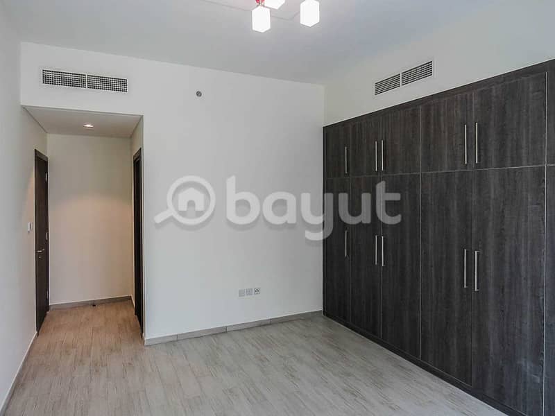 4 Large 2BR | 1 Month Free  |Closed Kitchen | Balcony