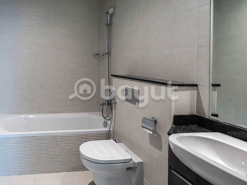 16 Large 2BR | 1 Month Free  |Closed Kitchen | Balcony