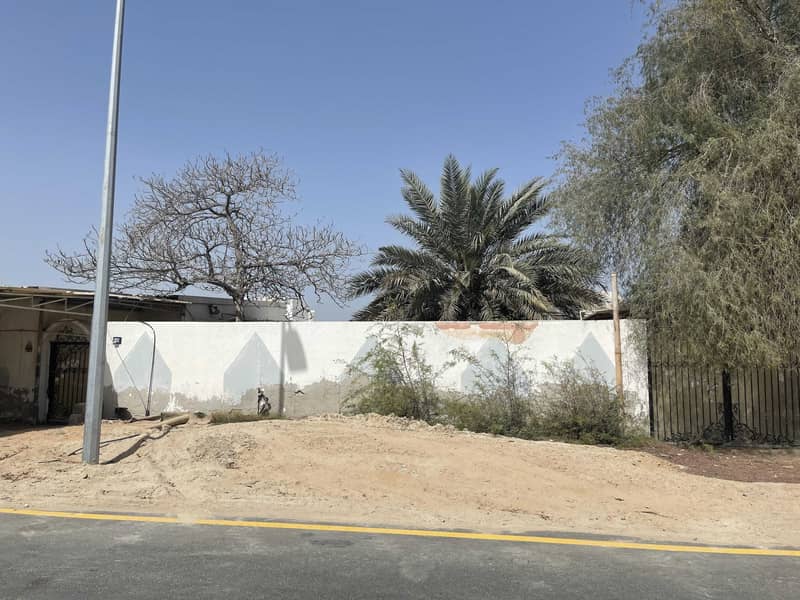 Old villa Mushairef corner Old villa Mushairef corner