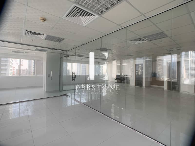 7 Corner Unit Fitted with Glass Partitions | HDS JLT