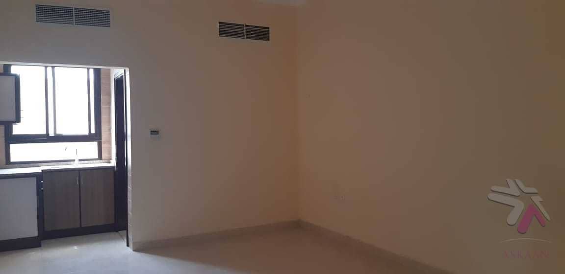 7 Vacant on transfer/ Fabulous Modern Studio type Apartment/1Months FREE