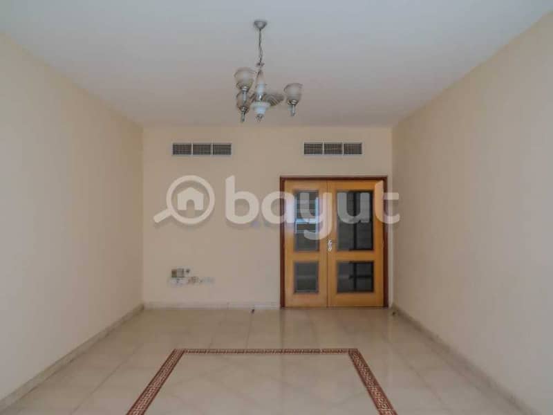 16 Spacious 3 Bed Room in Refa 1 Building with good location at the main road for Rent