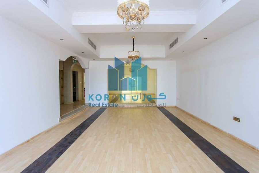 3 Huge 5BHK Commercial Villa I Facing Al Wasl Road I Near City Walk