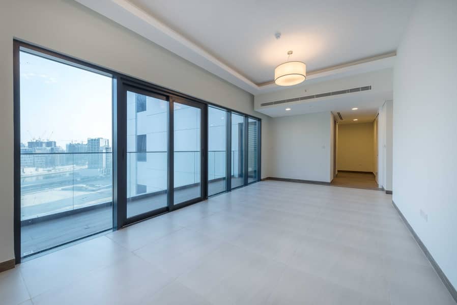 5 Brand New | Burj Views | Great Facilities | Own Mgmt