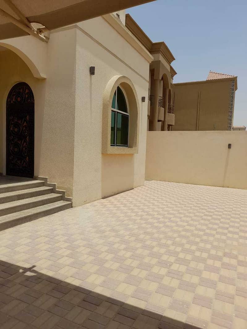 For sale a new villa in Ajman, Al Mowaihat 2