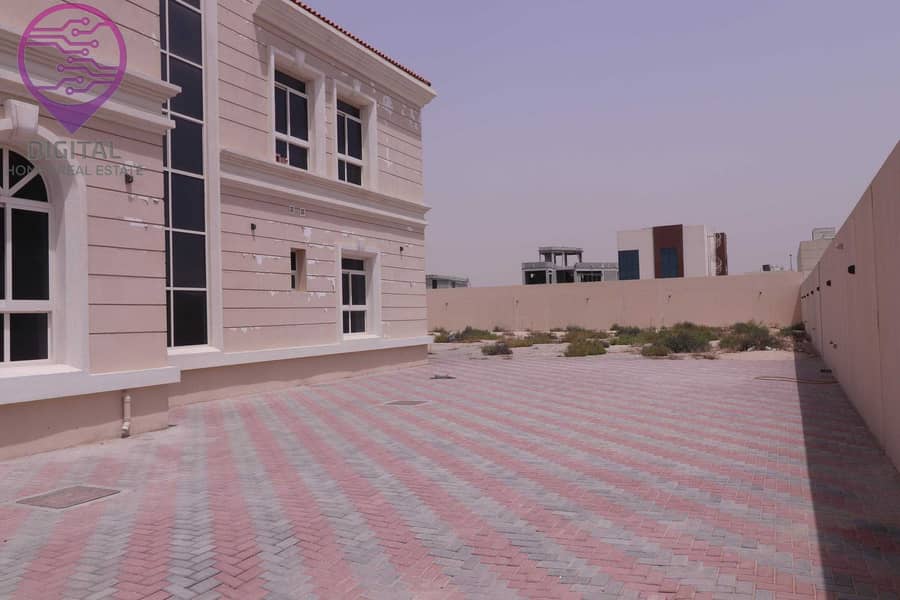 12 Big plot |5 Bedrooms Villa | Nad Al Sheba 4