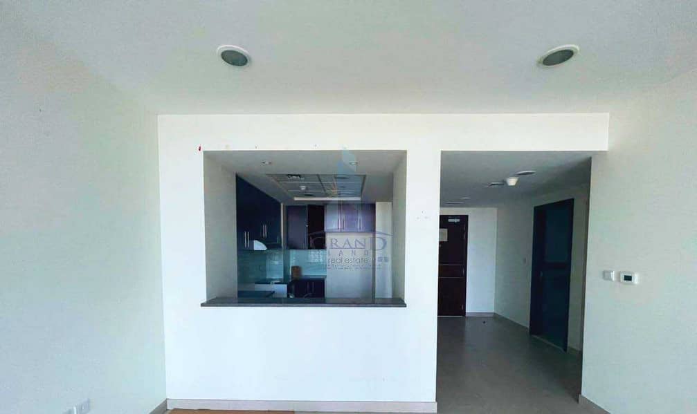 4 Spacious 3 bed Apt With Full Canal View For Rent