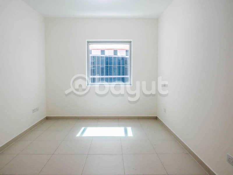 3 No Commission!!! Modern 2 Bedrooms with Full Facilities!