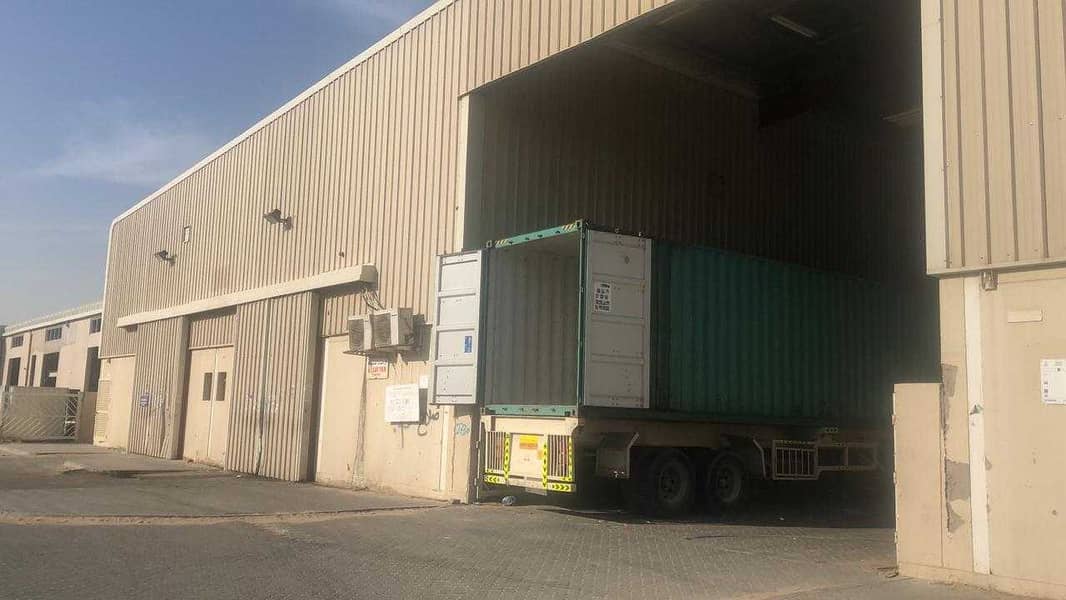Good deal , spacious warehouse in al Sajaa, Sharjah