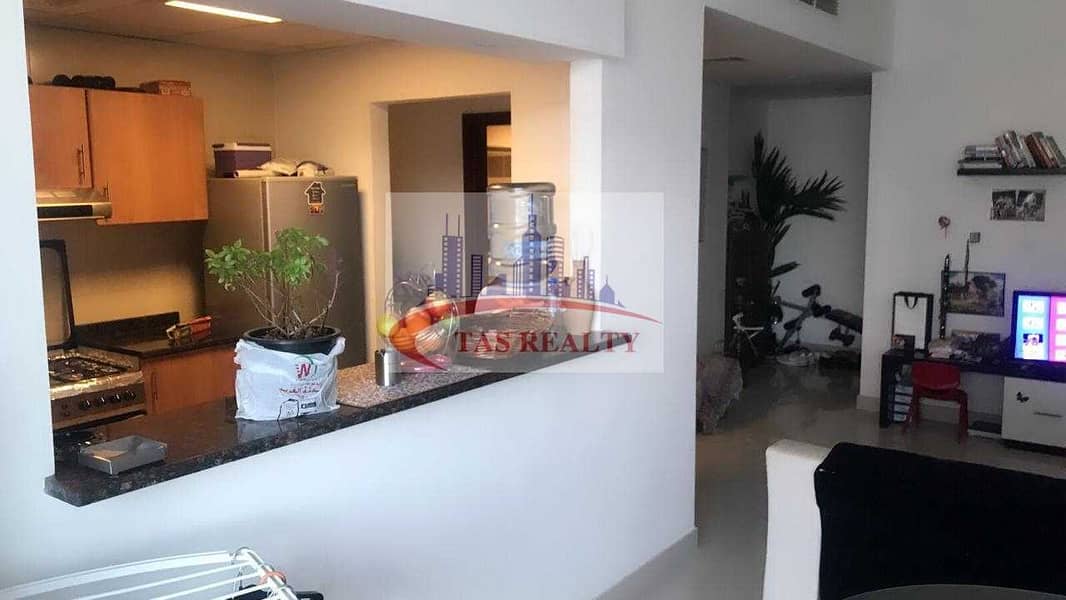 6 2 BR Spacious Apartment for Sale