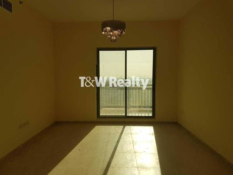 FOR SALE 2 Bedroom Apartment Walk to the Metro Station FOR SALE 2 Bedroom Apartment Walk to the Metro Station
