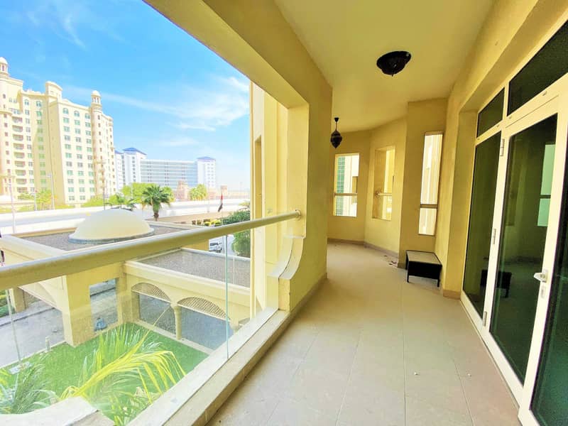 2 BR & maid's  on the Palm with open view