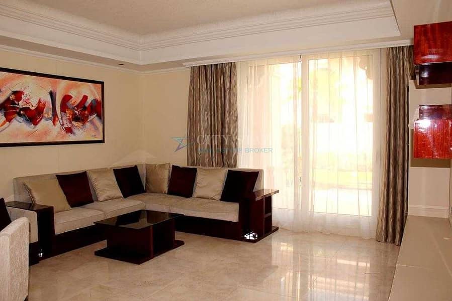10 Upgraded 2 Bed with private garden in Grandeur