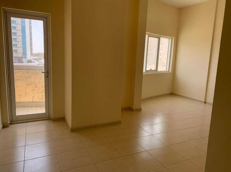 3 SPACIOUS 1 BEDROOM WITH 2 BALCONIES