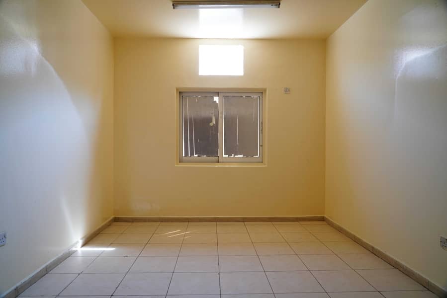 2 Well Maintained Labour Camp| Multiple Units| near Al Khalil Mall - Al Quoz 3