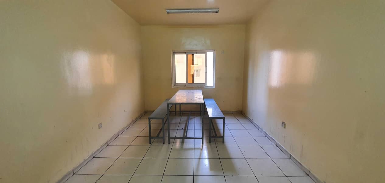4 Well Maintained Labour Camp| Multiple Units| near Al Khalil Mall - Al Quoz 3