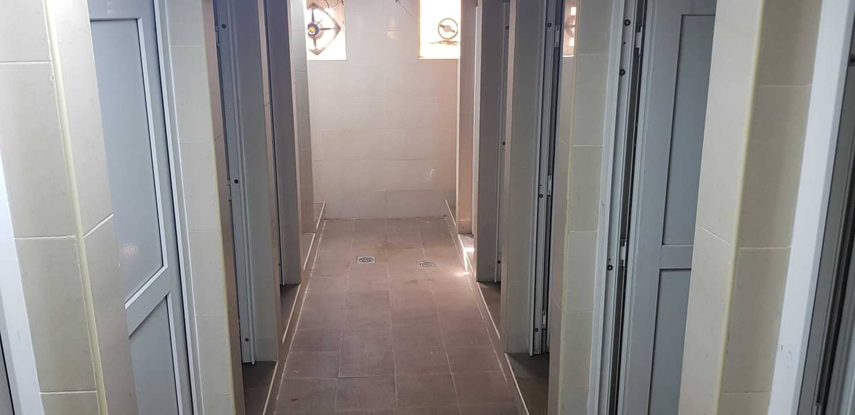 8 Well Maintained Labour Camp| Multiple Units| near Al Khalil Mall - Al Quoz 3