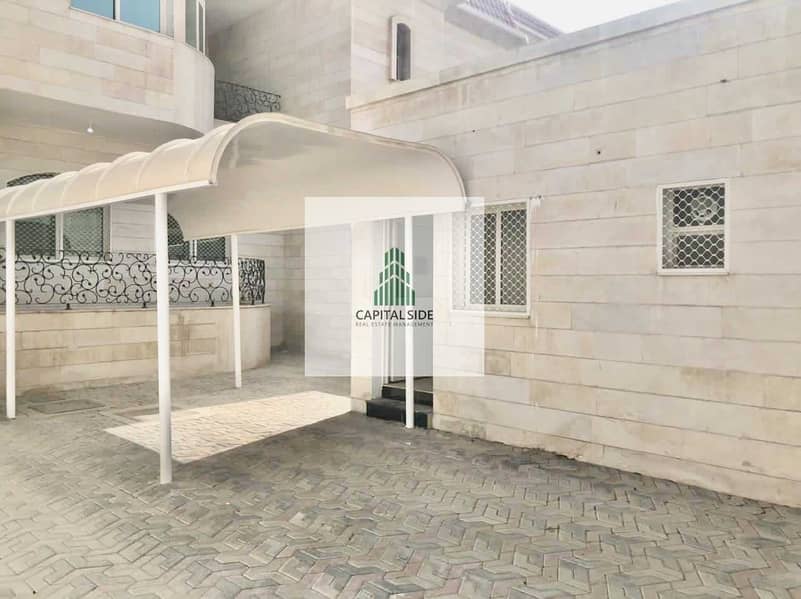 2 7 BR Spacious Villa Available for Rent in Mushrif